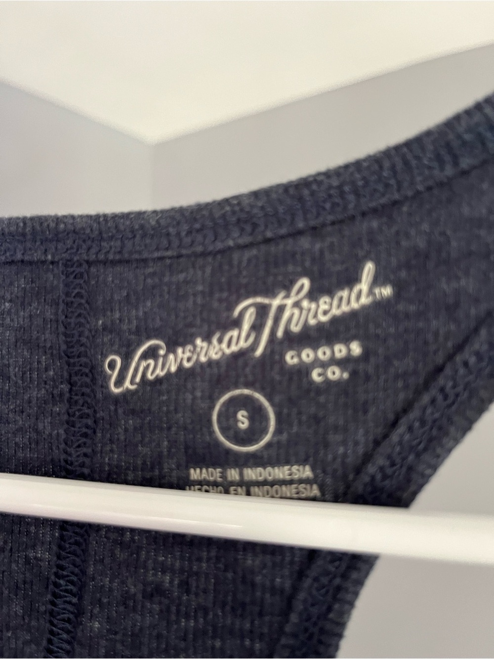 Universal Thread Razorback Tank Top - Picture 3 of 3